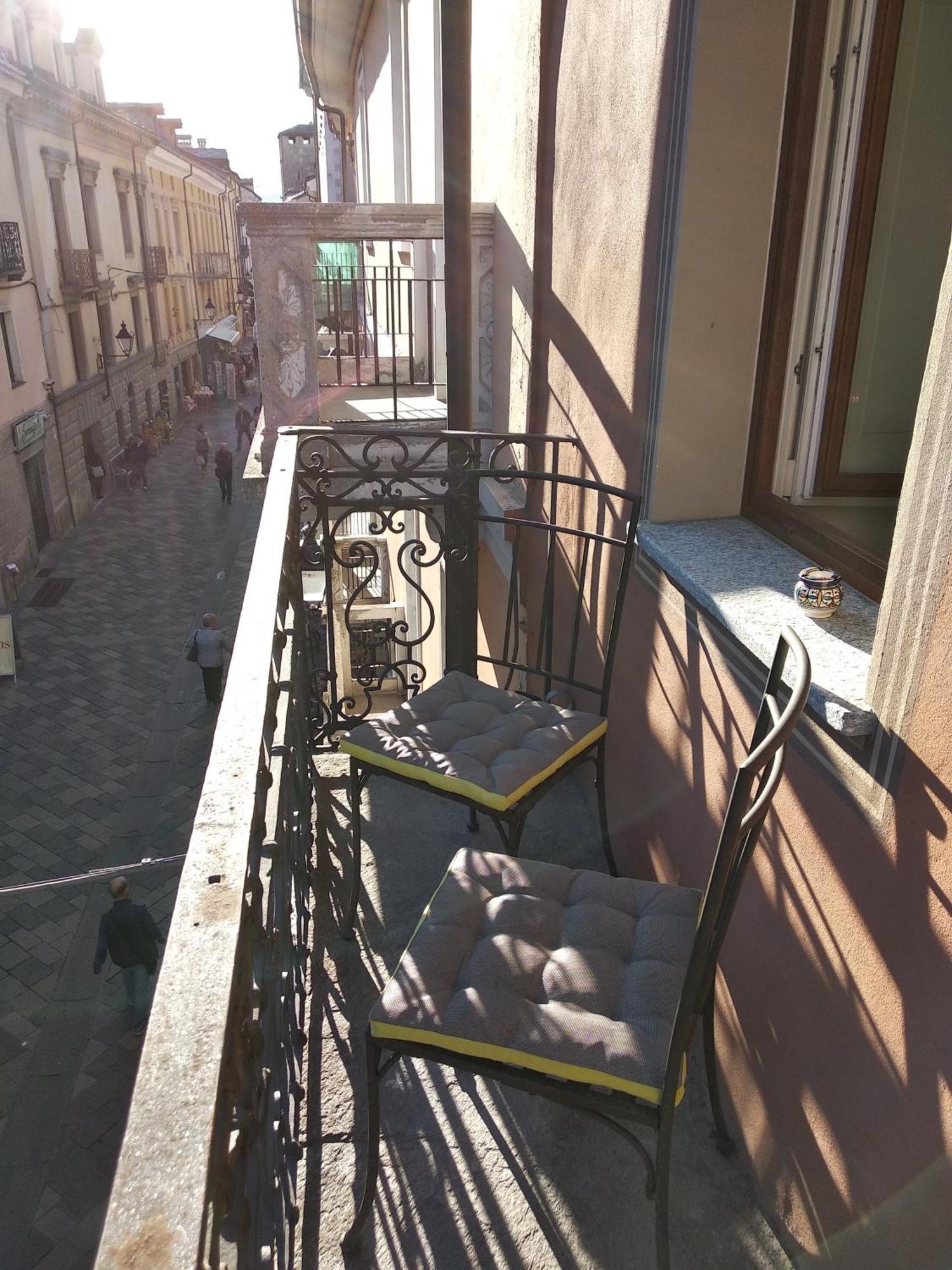 Appartamento Maison Soleil - Sulla Via - Affitti Brevi Italia Aosta